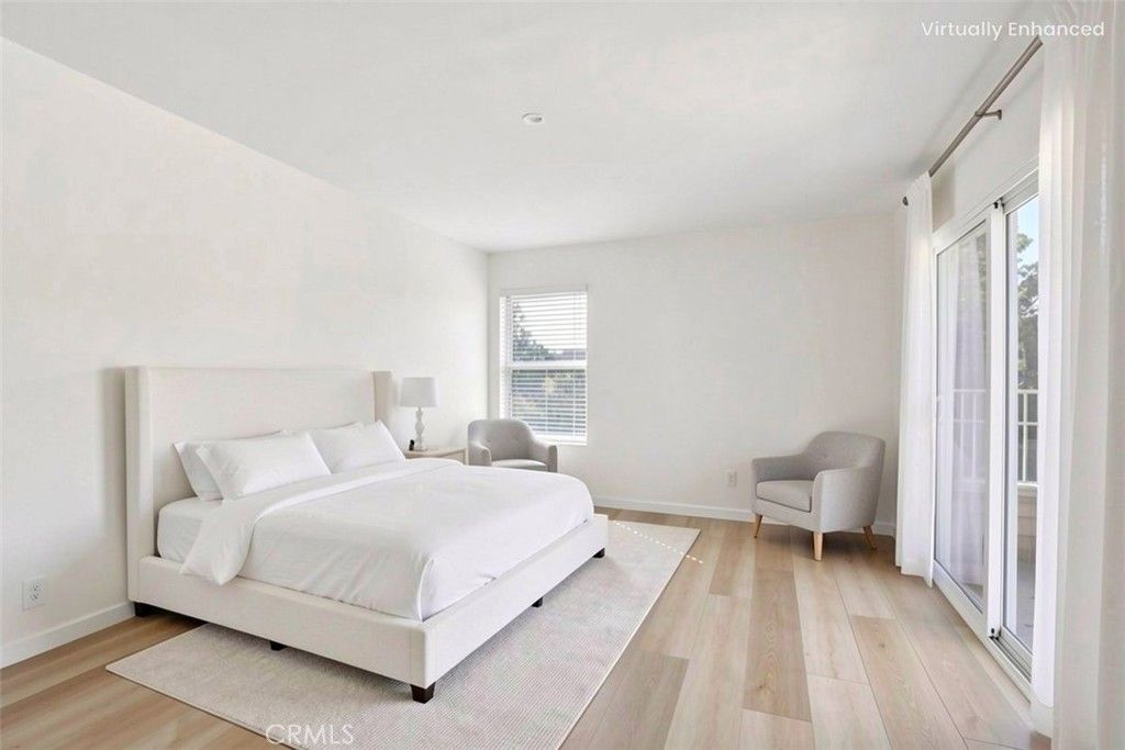 Image 14 of property listing at 300 E Chestnut 202, Santa Ana, CA 92701