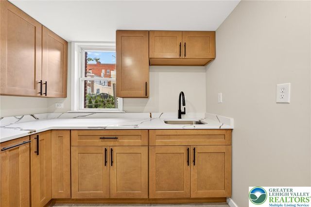 337 North 2nd Street, Allentown City, PA 18102