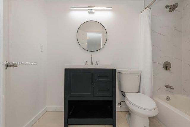 2851 Leonard Drive J405, Aventura, FL 33160