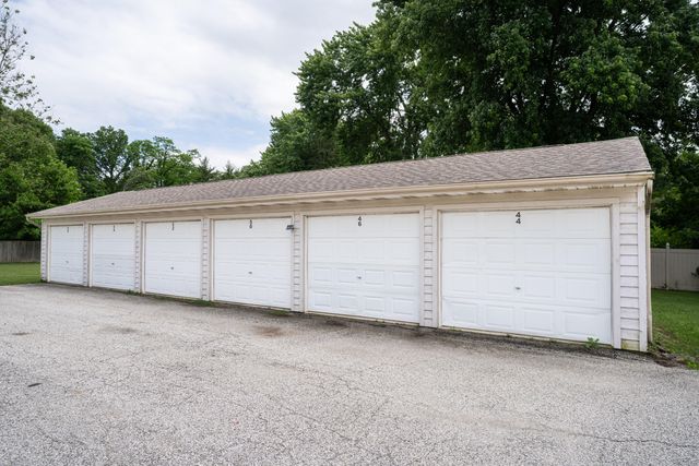 1230-1256 Lake Charles Avenue, Porter, IN 46304