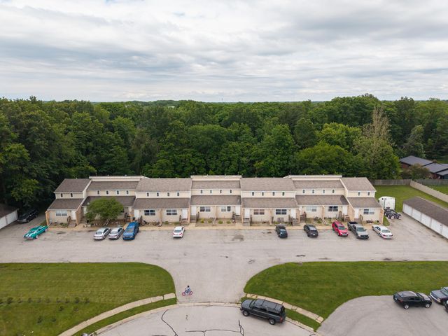 1230-1256 Lake Charles Avenue, Porter, IN 46304