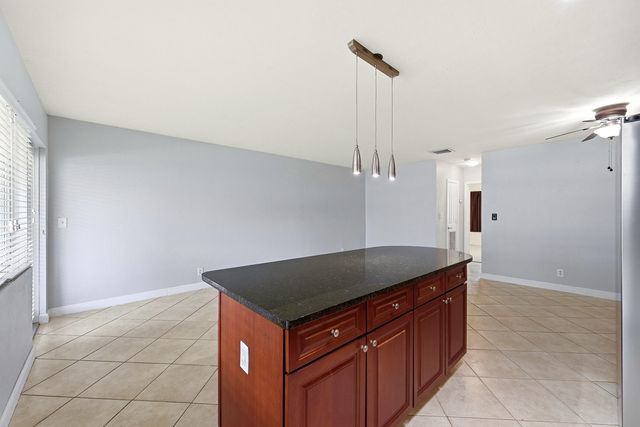 2881 NE 32nd Street 118, Fort Lauderdale, FL 33306