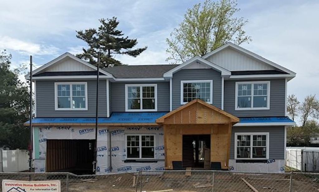 3 Walnut Drive, Syosset, NY 11791