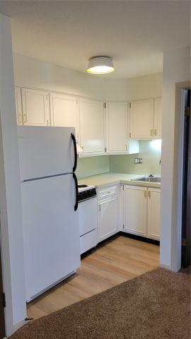 1080 9th Avenue, Marion, IA 52302