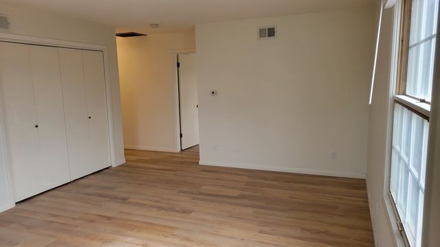 1080 9th Avenue, Marion, IA 52302