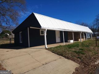 31 E 16th Street SW, Rome, GA 30161