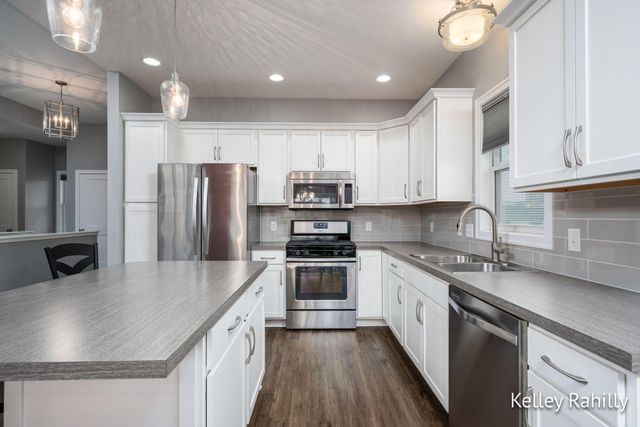 1548 Dryad Court Ne, City Of Grand Rapids, MI 49505