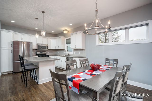 1548 Dryad Court Ne, City Of Grand Rapids, MI 49505
