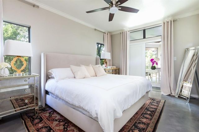 1000 Liberty Park DR 202, Austin, TX 78746