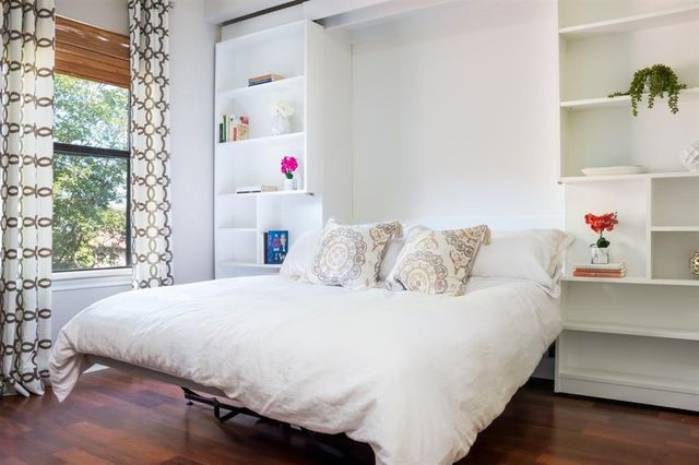 1000 Liberty Park DR 202, Austin, TX 78746