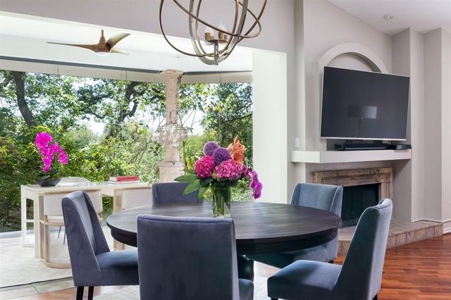 1000 Liberty Park DR 202, Austin, TX 78746