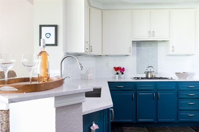 1000 Liberty Park DR 202, Austin, TX 78746