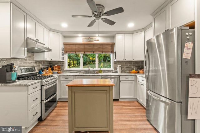 4208 RAVENHURST CIR, Glen Arm, MD 21057