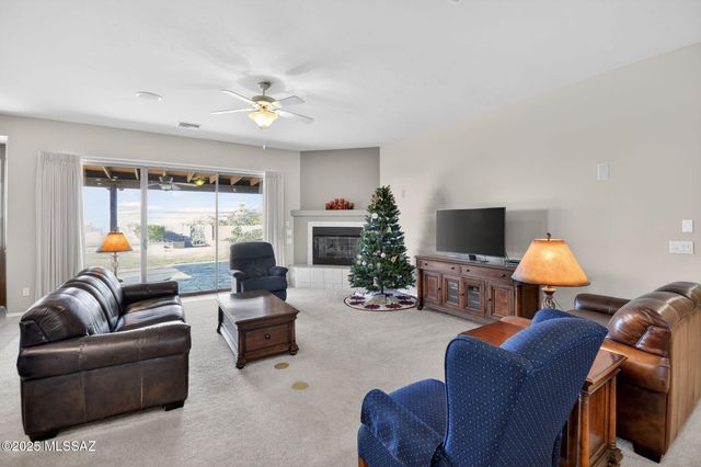 8984 S Placita Gama, Vail, AZ 85641