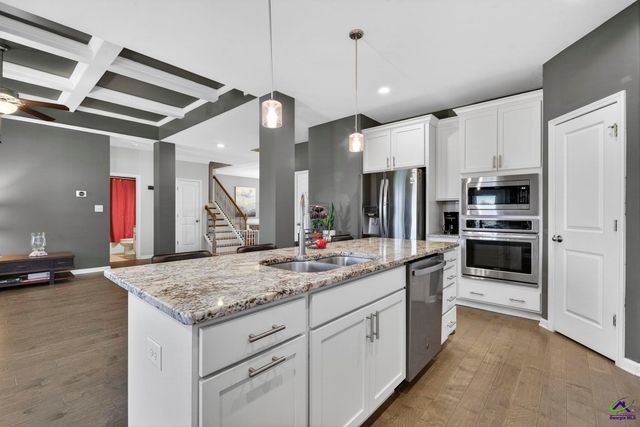 105 Bella Court, Kathleen, GA 31047