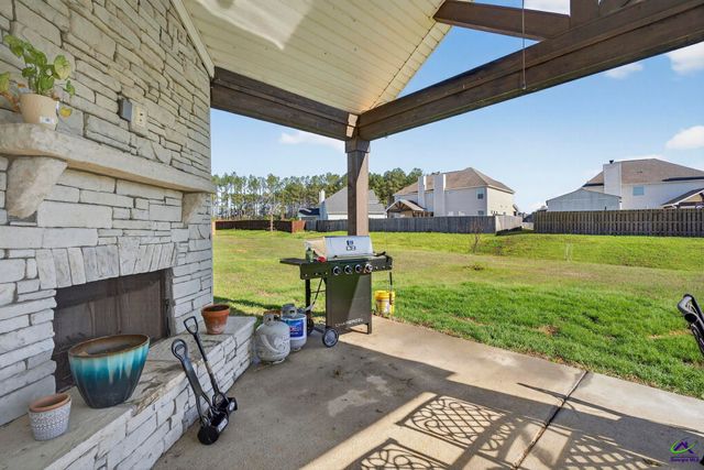 105 Bella Court, Kathleen, GA 31047