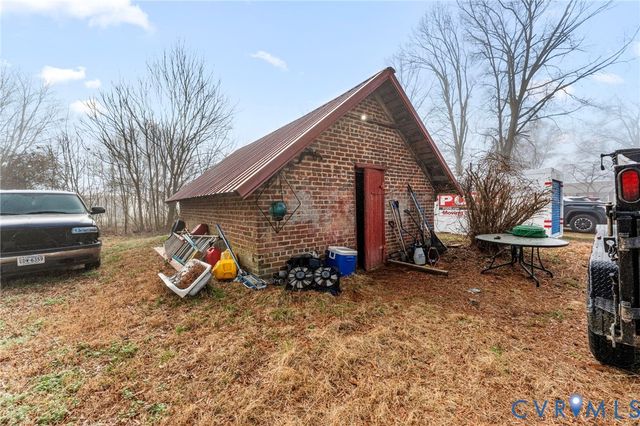 6004 Pine St, Richmond, VA 23223