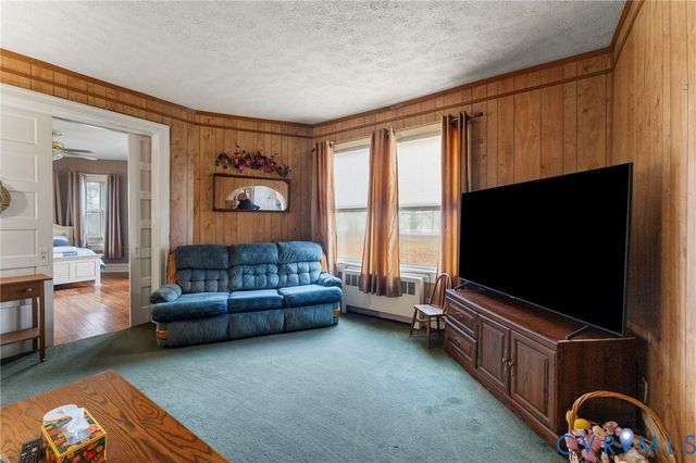 6004 Pine St, Richmond, VA 23223