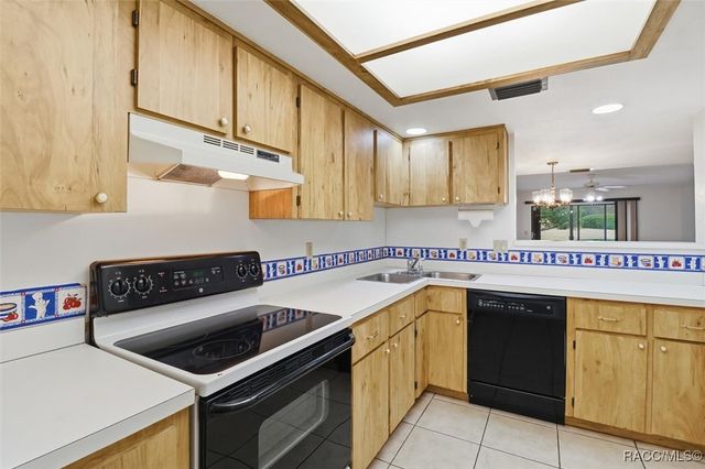 771 E Hartford Street, Hernando, FL 34442