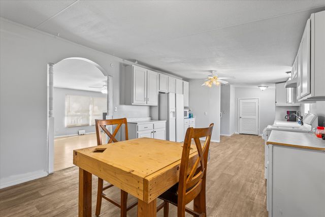 9909 N Chester Avenue, Lubbock, TX 79415