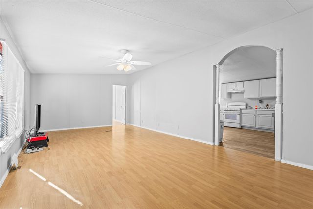 9909 N Chester Avenue, Lubbock, TX 79415