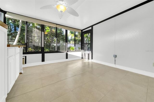 8714 COVE COURT, Tampa, FL 33615