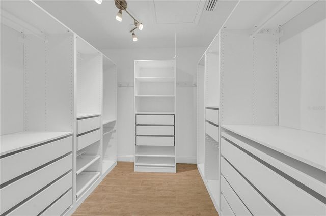 8714 COVE COURT, Tampa, FL 33615