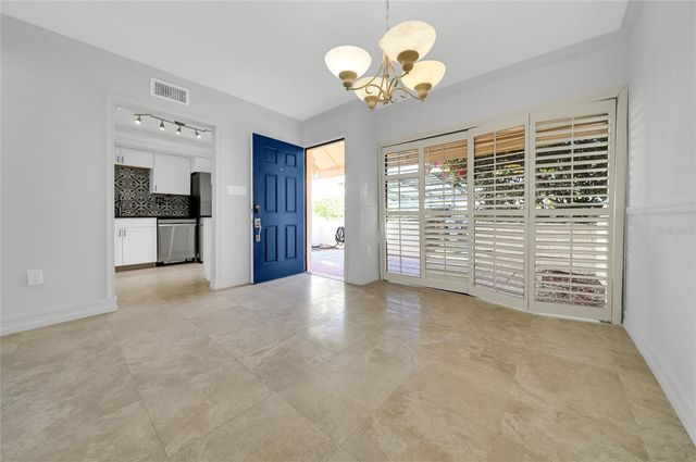 8714 COVE COURT, Tampa, FL 33615