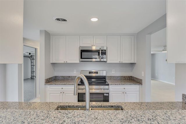 1316 S VENICE BOULEVARD, Venice, FL 34293