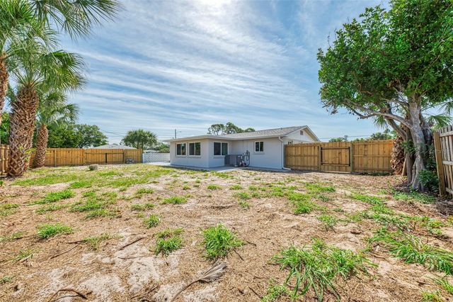 1316 S VENICE BOULEVARD, Venice, FL 34293