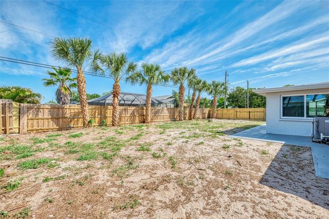 1316 S VENICE BOULEVARD, Venice, FL 34293