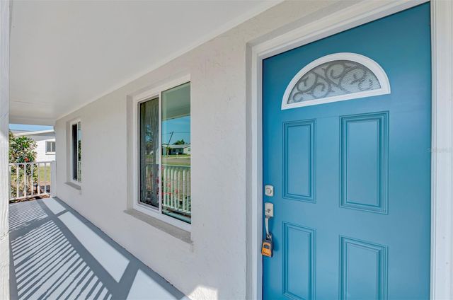 1316 S VENICE BOULEVARD, Venice, FL 34293