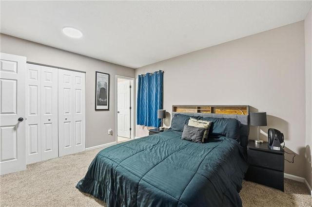 2908 NW Canterbury Road, Blue Springs, MO 64015