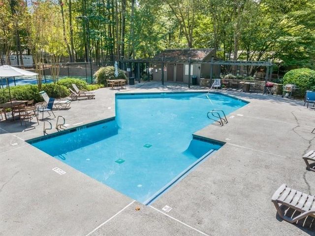 1307 Cumberland Court SE, Smyrna, GA 30080