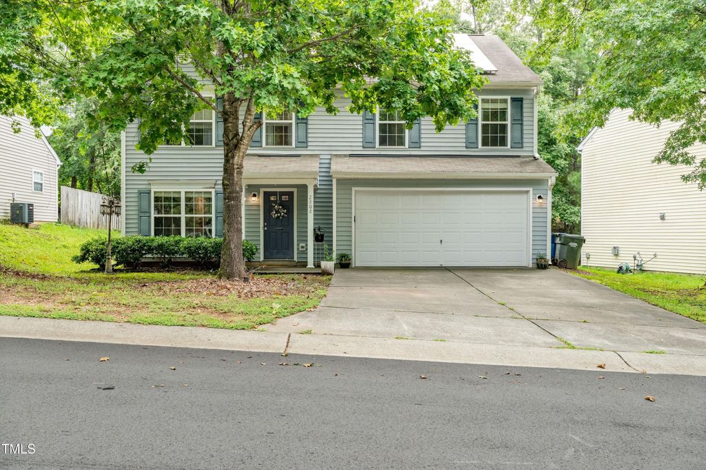 2808 Maple Ridge Drive, Durham, NC 27704