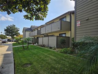 2624 W Porter Avenue 201, Fullerton, CA 92833