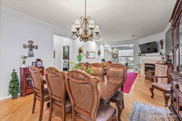 3221 Harness Lane, Grayslake, IL 60030