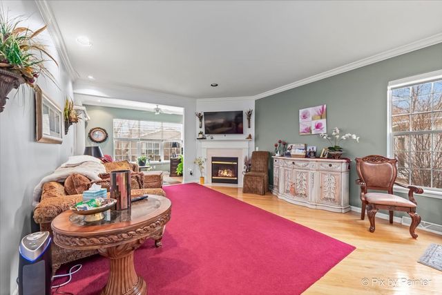 3221 Harness Lane, Grayslake, IL 60030