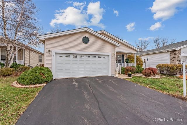 3221 Harness Lane, Grayslake, IL 60030