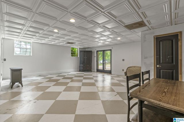 890 COUNTY ROAD 77, Columbiana, AL 35051