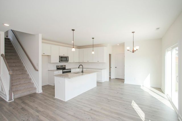 5019 Salient Dr, Spring Hill, TN 37174