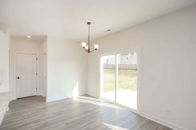 5019 Salient Dr, Spring Hill, TN 37174