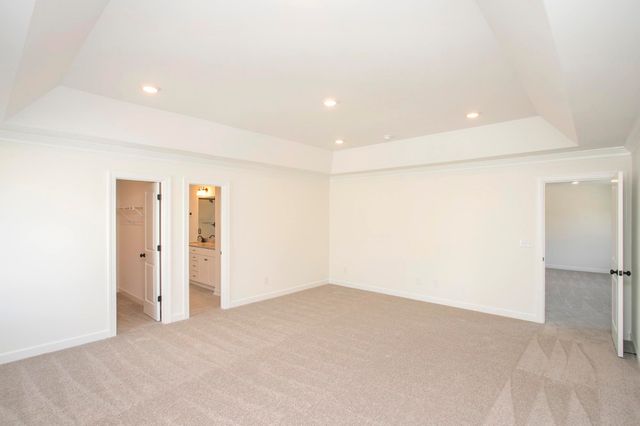 5019 Salient Dr, Spring Hill, TN 37174