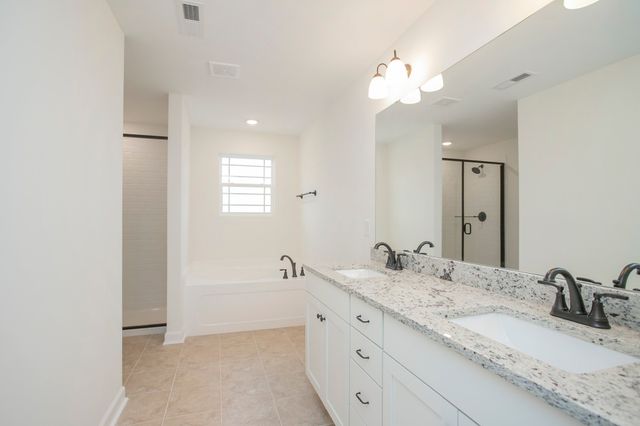 5019 Salient Dr, Spring Hill, TN 37174