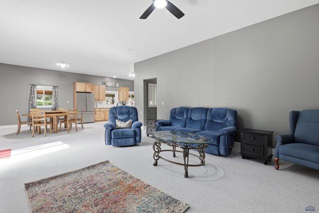 12746 HAPPY TRAILS, Rapid City, SD 57702