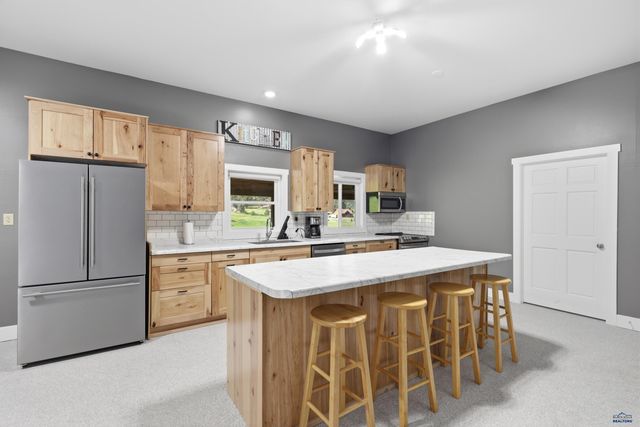 12746 HAPPY TRAILS, Rapid City, SD 57702