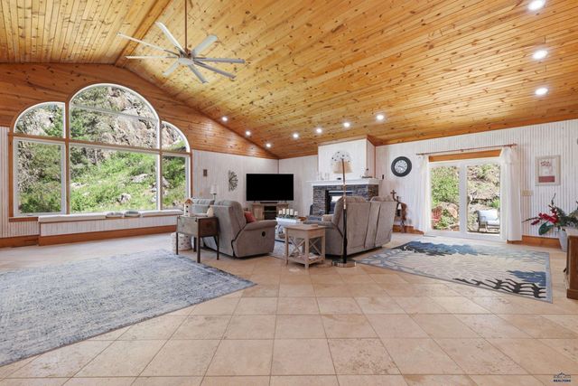12746 HAPPY TRAILS, Rapid City, SD 57702