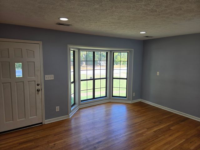 7714 Basswood Drive, Chattanooga, TN 37416
