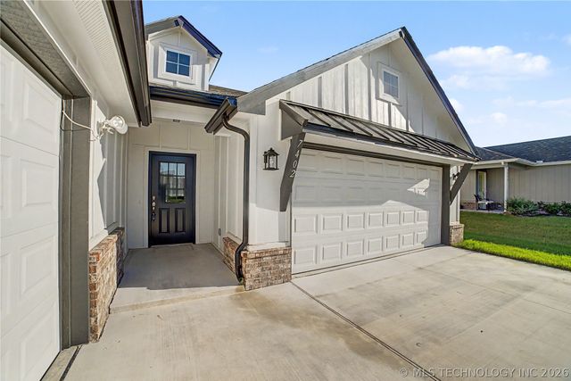 7402 E 89th Street N, Owasso, OK 74055