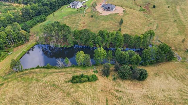 5352 Price, Gainesville, GA 30506